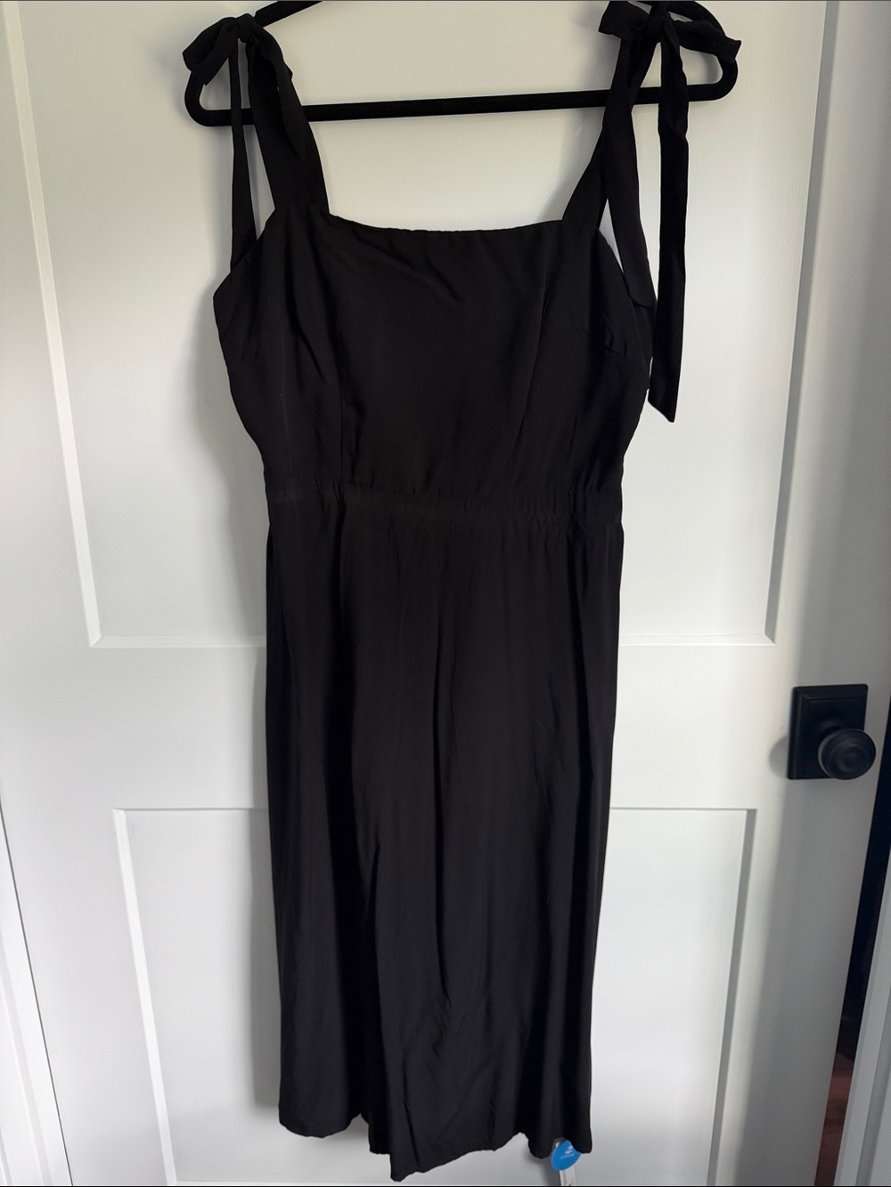 Cupshe Black Tie-Shoulder Midi Dress